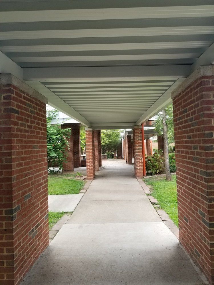 Holt Elementary Canopy